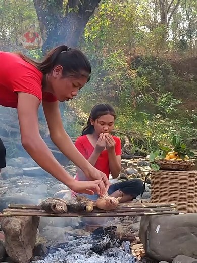 25K views · 524 reactions | Fresh Red Fish Grilled Over Open Fire Part 2 #cooking #food #deliciousfood #recipe | Rina Adventure TV | Facebook