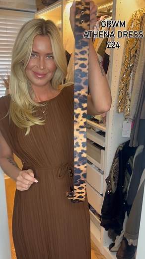 Jessica Heaton on Instagram: "Style our ATHENA dress with jess £24 so versatile easy to style We used to do so many videos like this would you prefer these ?? Let us know in the comments below 🙏🏻🙏🏻🙏🏻"