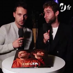 3.5K views · 59 reactions | Votre rituel avant de monter sur scène ? Quel est votre talent caché en dehors de la chanson ? L'artiste avec lequel vous rêveriez collaborer ? Pour la sortie de leur vinyle "Genre Humain" , Delta a répondu à nos questions ! Découvrez leur entrevue juste ici ⤵ | DFR | Facebook