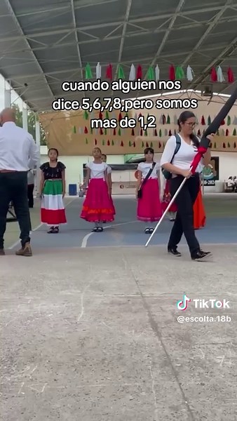 ESCOLTA 18"B" on TikTok