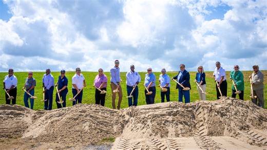 👷‍♂️The Lafourche Basin Levee District has started work on an $8 million levee lift designed to help reduce the risk of storm surge within the Sunset Levee System. 👷‍♂️ Work is already underway to raise the height of the levees, and it should be completed this year. | St. Charles Parish