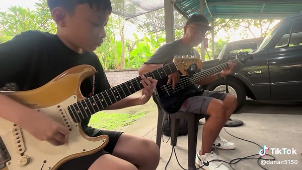 Little Wing Cover: A Unique Bass Interpretation