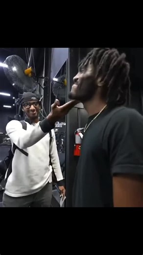 D.T on Instagram: "Should I keep this up ? #streamer #youtuber #daydrianharding #dt2fly #funny #prank"