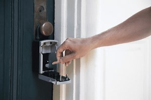 Sécurisez vos clés ou d’autres objets avec le nouveau rangement sécurisé Master Lock Select Access Smart - Le Monde Numérique