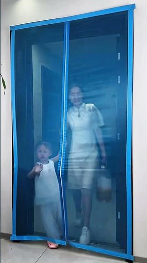 Wow! This special curtain is amazing! 😲🪟❤️