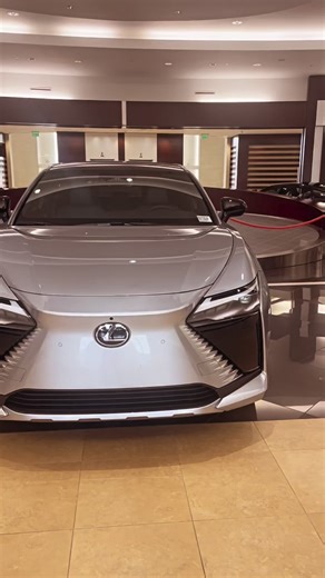 The Lexus RZ 350e is the updated entry-level trim for the 2026 Lexus RZ all-electric SUV, replacing the previous 300e model. It focuses on improved efficiency, range, and charging capabilities! The RZ 350e is available in two main configurations for 2026: RZ 350e (Base) and RZ 350e Premium! For more information about this and other Lexus products, visit us, schedule your appointment online, or call us.! ✨ 🚗 📍Lexus of West Kendall 13750 SW 136th Street Miami, FL 33186 🕜 Sales: Mon-Sat 9-9 pm, 