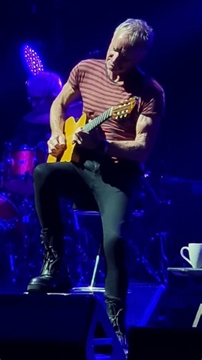 Sting - Fragile 04 Guitar Solo (LIVE) - ICC - Sydney Australia - 16 Feb