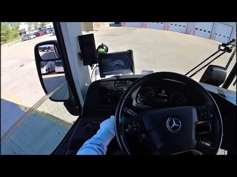 OM471 Engine Sounds - Mercedes-Benz Tourrider Local Drive