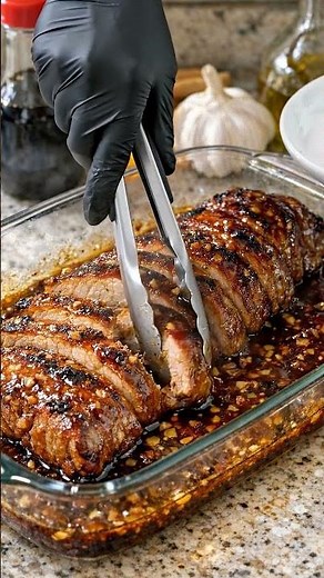 Honey Garlic Pork Tenderloin – Juicy & Delicious in Just 5 Ingredients! #foodshorts #easydinner