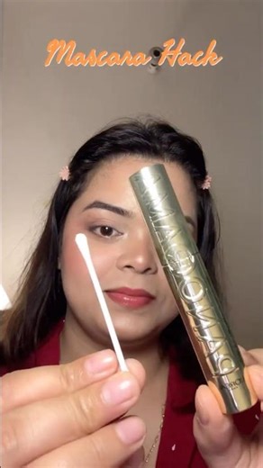 Earbud❎ Eyelash curler Hack ☑️🥰💞 #makeuphack