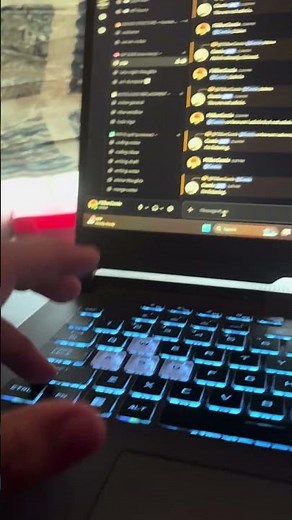 I created my first discord bot! #codingforbeginners #codinglife #coding ￼