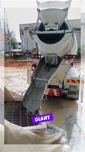 How Cement Trucks Work #CementTruck #ConcreteMixer #ConstructionMachines #HowItWorks