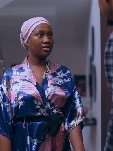 Un pasteur protecteur engage un jeune fidèle de l'église pour donner des cours a domicile a sa sœur, mais très vite elle tombe sous le charme du jeune homme et cette amour deviens réciproque #nollywoood