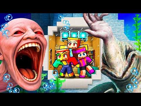 J'ai construit une Base SOUS-MARINE SECRÈTE pour me cacher de ces MONSTRES sur Minecraft !