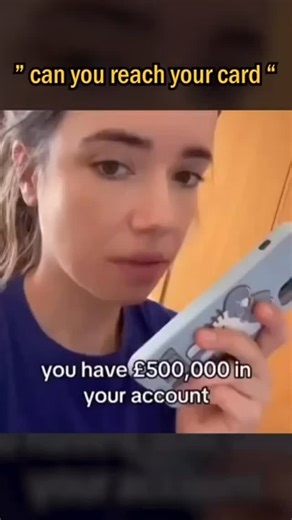 404.memes.not.found on Instagram: "日本利用压电瓷砖将脚步转化为电能。这些瓷砖捕捉来自你脚步的动能。当你行走时，你的重量和动作会对瓷砖产生压力。瓷砖会轻微弯曲，从而产生机械应力。瓷砖内部的压电材料将这种应力转化为电能。每一步都会产生少量电荷，而数百万步结合在一起就能产生足够的电力来驱动LED 灯、数字显示屏和传感器。在像涩谷车站这样繁忙的地方，每天大约有 240万个脚步为这一系统作出贡献。这些电能可以被储存或立即使用，从而减少对传统电力来源的依赖，并支持可持续的城市基础设施。这种方法将日常运动转化为实用的可再生能源 ＃日本#知识#事实#你知道吗 #推荐 #科技 ＃创新＃历史 技术实验 热门"