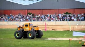 Freakshow - Monster truck backflip attempt.