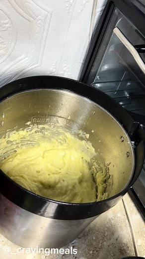 How to Use a Fufu Machine: Traditional vs. Food Processor