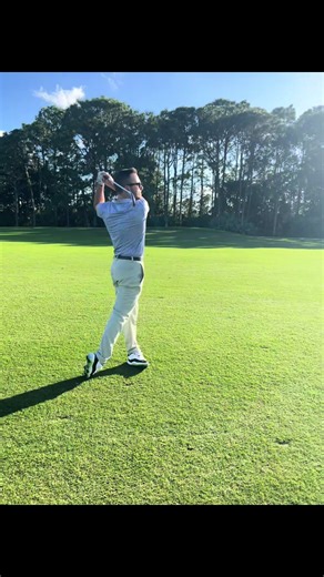 Day 1 of my 2026 Florida trip kicked off at The Champions Club at Summerfield and we came out swinging! Unreal scenery, perfect conditions, and nothing but pure golf to start the trip. First tee energy was high with the starter talking smack but the swing was feeling too dialed to listen. Setting the tone early and loving every second out here… this is what golf trips are all about! #golf #florida #golftok#golfswing #golflife 📸@Cos288