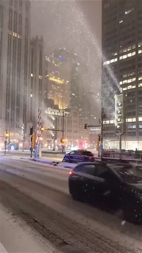 Chicago's snowstorm 🌨️ Never Fails to Leave Us Speechless ✨ #travel #chicagocity
