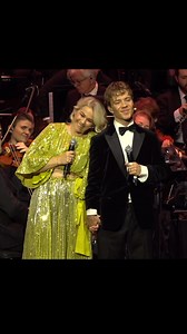 148K views · 839 reactions | Jeg fikk æren av å være konferansier for selveste @filharmonien på @oslokonserthus sin konsert «Superhelter og hverdagshelter»  Da var jeg også så heldig å synge «En helt ny verden» fra Aladdin sammen med @mariahaukaasmittet og et 70-manns-og-kvinner orkester i ryggen❤️ | Kevin Haugan | Facebook