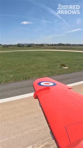 118K views · 3.1K reactions | A look back at the Red Arrows’ joint flypast, with our Italian friends, over Rome for Their Majesties’ State Visit. #RedArrows #Rome | RAF Red Arrows | Facebook
