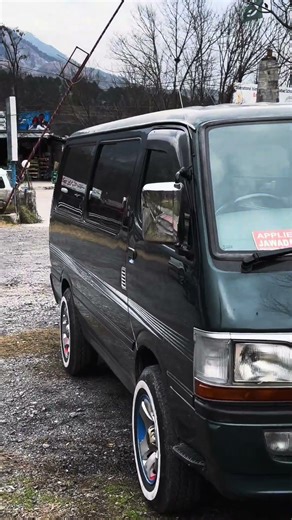 Toyota Hiace Super GL and Regius ACE Super GL #jawadmotors