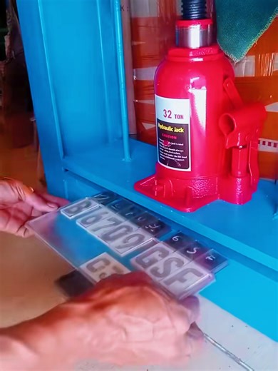 How License Plates Are Made: The Manufacturing Process