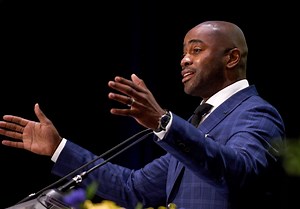 25 years after draft night, Curtis Martin reflects on almost becoming a Dallas Cowboy