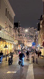 Biking in Amsterdam. | Thisis Thenetherlands