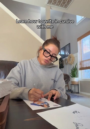 Learn How to Write in Cursive: A Simple Guide