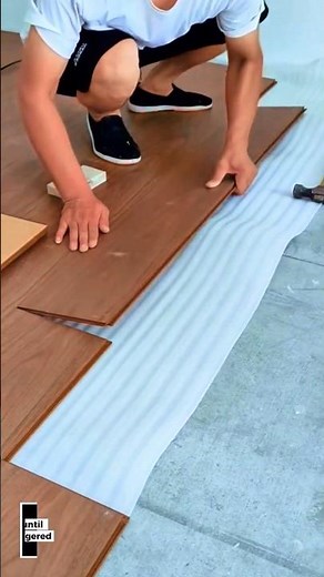 How to Install Vinyl/Laminate Flooring Easily & Quickly!