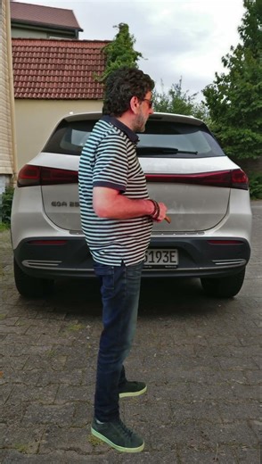 Defibrillator #funny #comedy #shorts #Defibrillator