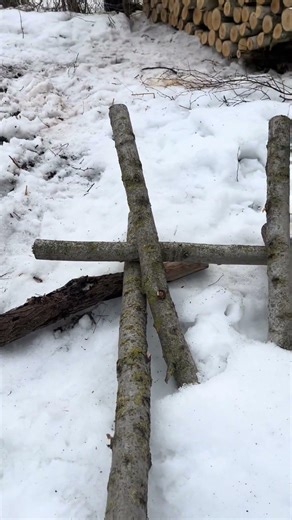 Stacking Logs of Any Size - Simple Method I Learned from a Professional Contractor