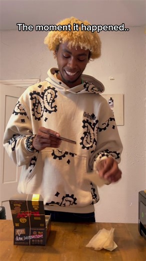 V (@campcanna)’s video of raw golden ticket