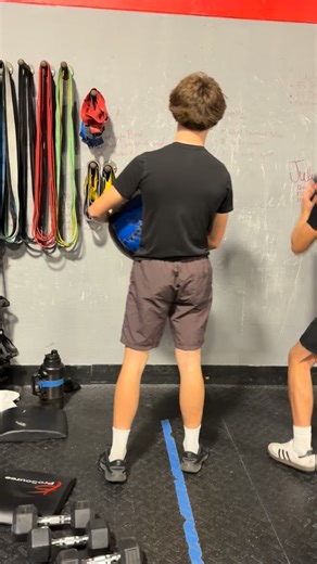 Daniel Terry on Instagram: "Some of tonight’s upper body workout! Med ball slams Med ball chest pass Oh Press Why These 3 Work So Well Together👇🏽 When programmed together, they train the entire force velocity spectrum: Movement Primary Focus Slams Max intent & total-body power Chest Pass Upper body speed & explosiveness OH Press Strength, stability & durability ➡️ Result: Stronger, faster, more durable athletes #gfptraining #strengthandconditioning #performancetraining #allsports"