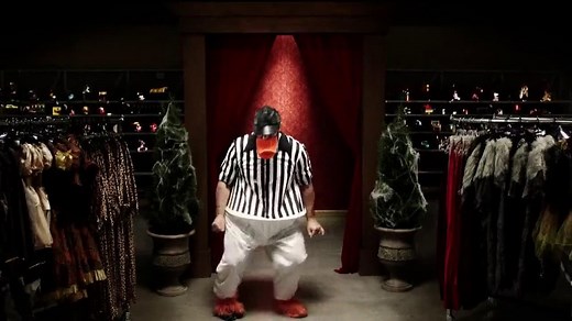 Value Village TV Spot, 'Halloween Costumes'