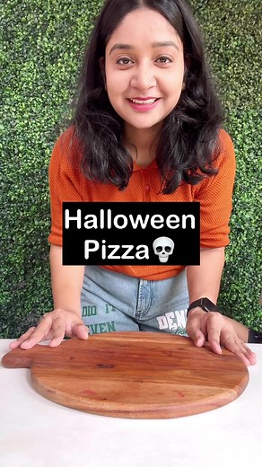 106K views · 1.5K reactions | Halloween Pizza #halloweenfood #spookyseason #halloweenpizza #pizza #cheese #recipe #tasty #vegrecipes #easyrecipe #streetfood #pizzarecipe #fun2ooshfood | Fun2oosh Food | Facebook