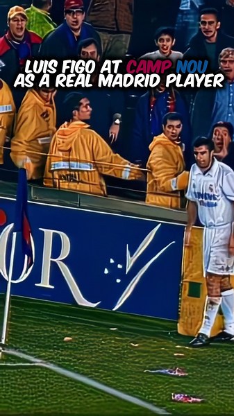 Luis Figo's Most Controversial Return to Camp Nou ☠️