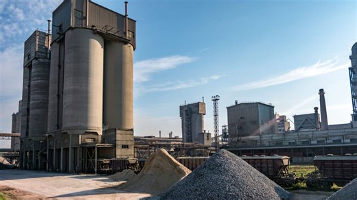 Will UltraTech Cement & Adani Group Win Big In 2026? - Brokerages Weigh In