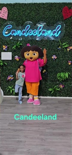 Houston mascot character dora party pose #shorts #reels #doracosplay #doratheexplorer