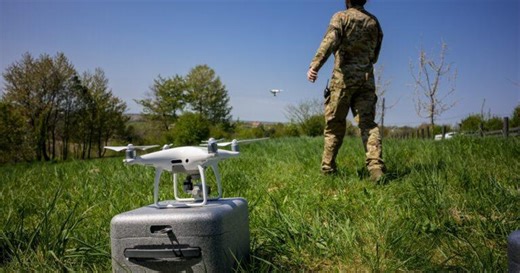 Ucraina a devenit un adevărat teren de testare a roboților de luptă pentru cele două armate. Cine conduce în această cursă?