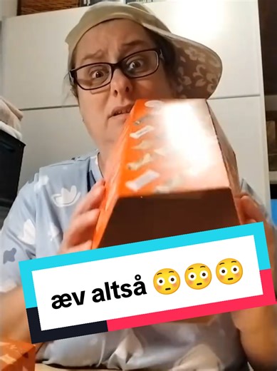 Jeg har godt nok trukken nitten, når chokoladebøtten er tom😳 #tantemajbritt #nitten #jeghartrukketnitten #chokolade #comedy