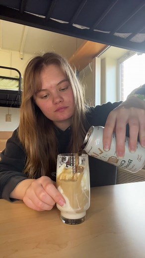 How to Make a Delicious Root Beer Float at Home!