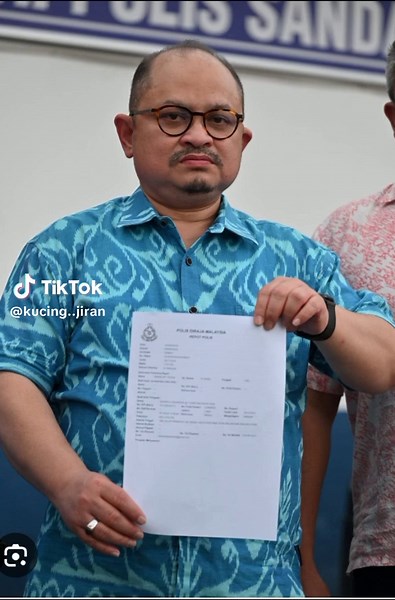 kucing jiran (@kucing..jiran)’s videos with original sound - dyne🔔