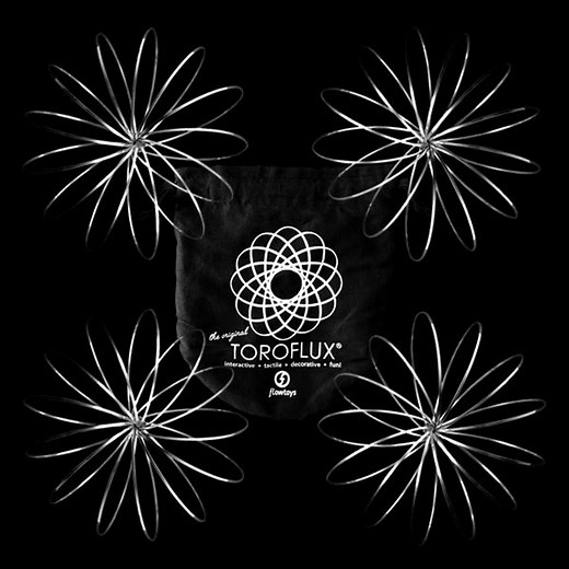 the original toroflux® kinetic arm slinky toy - flowtoys