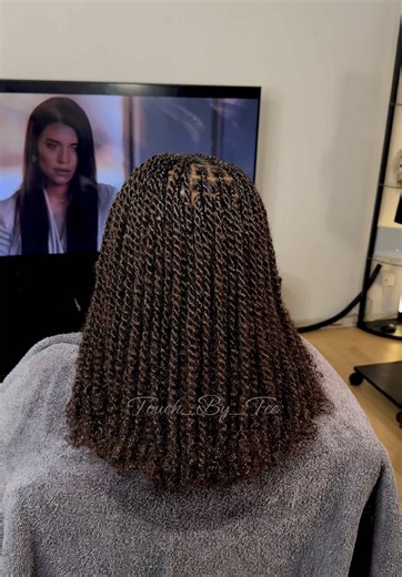 22” Colour 4 Human Hair Afro Kinky Bulk for Braids