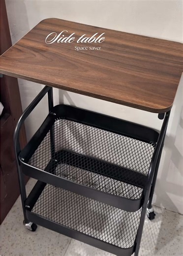 Stylish Rolling Side Table for Small Spaces