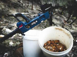 1.1M views · 3.4K reactions | Crushing a sample of Australian high grade ore. | Vo-Gus Prospecting | Facebook