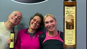 Papa Vince flavored olive oil - Olives, Tangerine, Orange. High polyphenols & vitamins, single estate, early harvest. Unfiltered, Unblended, first cold press made by our family in Sicily, Italy