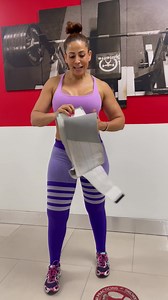 109K views · 3.9K reactions | Razón por la que uso la faja La uso por dos Razones Una cuando hago entrenamiento de pierna , para tener soporte en mi cintura y no lastimarme ya que tiene unas varillas que mantiene bien mi postura Y la segunda Razon Es después de entrenamiento una hora para amoldar mi cintura ya que tiene dos cinturillas en medio que me la amoldo a mi gusto | Gladys Motivación | Facebook